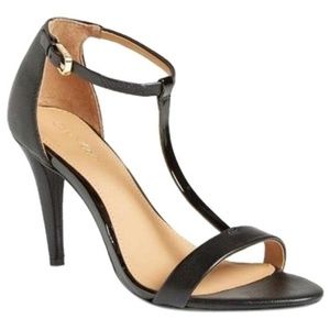 Calvin Klein Women's Nasi T-strap dress shoe sz 8